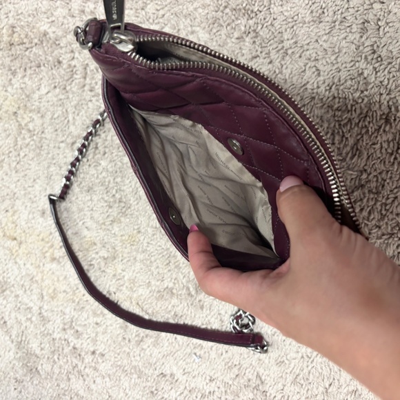 Burgundy Micheal Kors crossbody with lots of pockets - Picture 4 of 4
